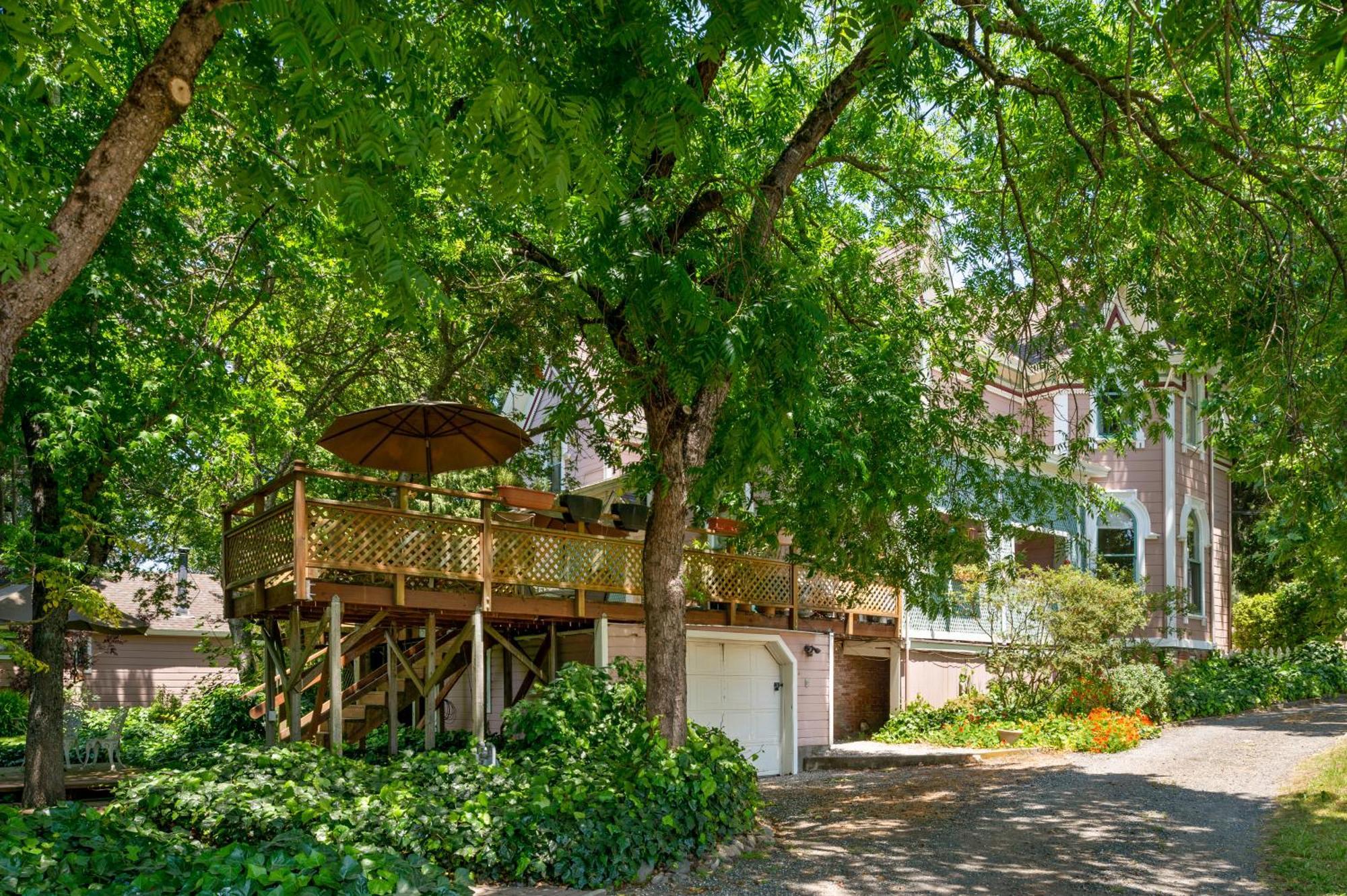 The Gables Wine Country Inn Santa Rosa Exterior photo